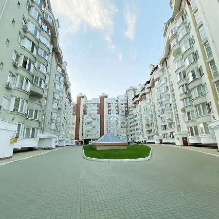 Rent Lux Lev Tolstoi 24/1. Apartment